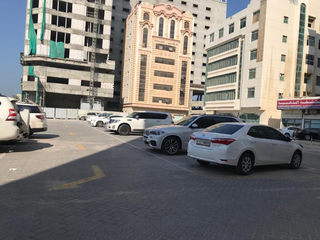 Al Majarah Residence Şarja Dış mekan fotoğraf