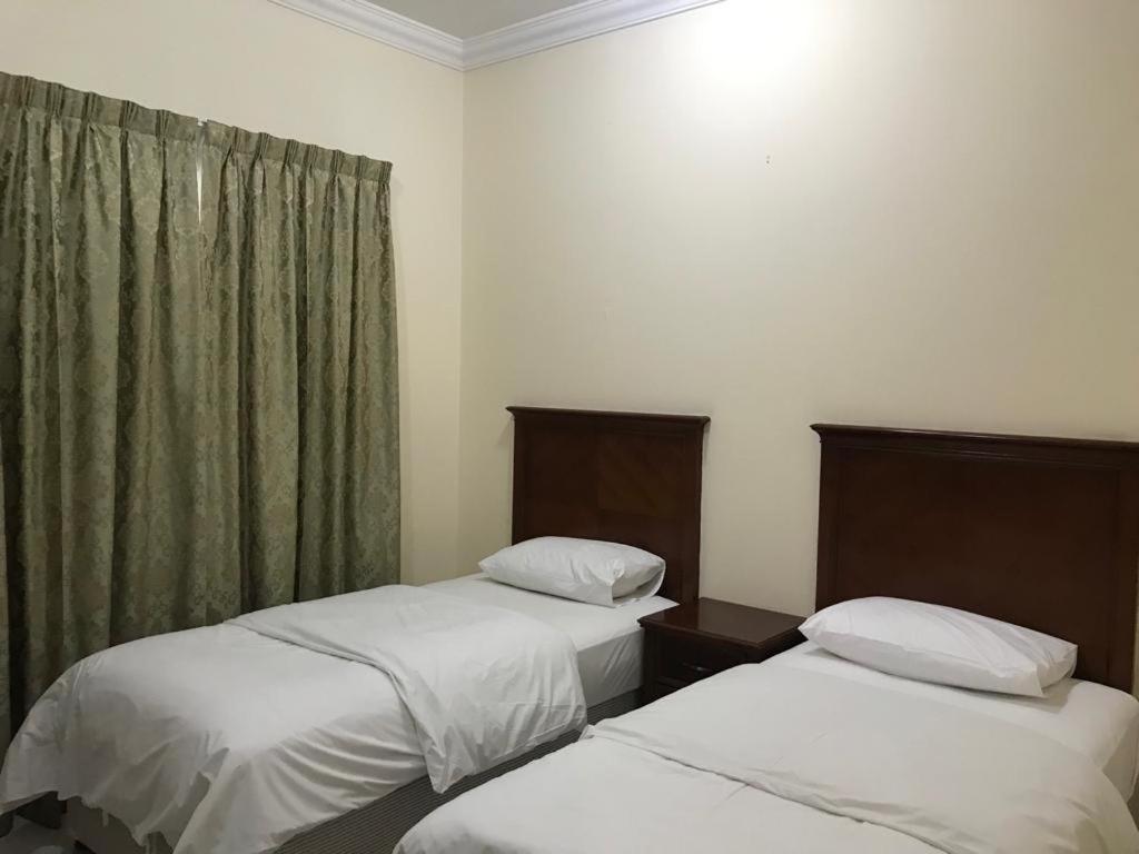 Al Majarah Residence Şarja Dış mekan fotoğraf